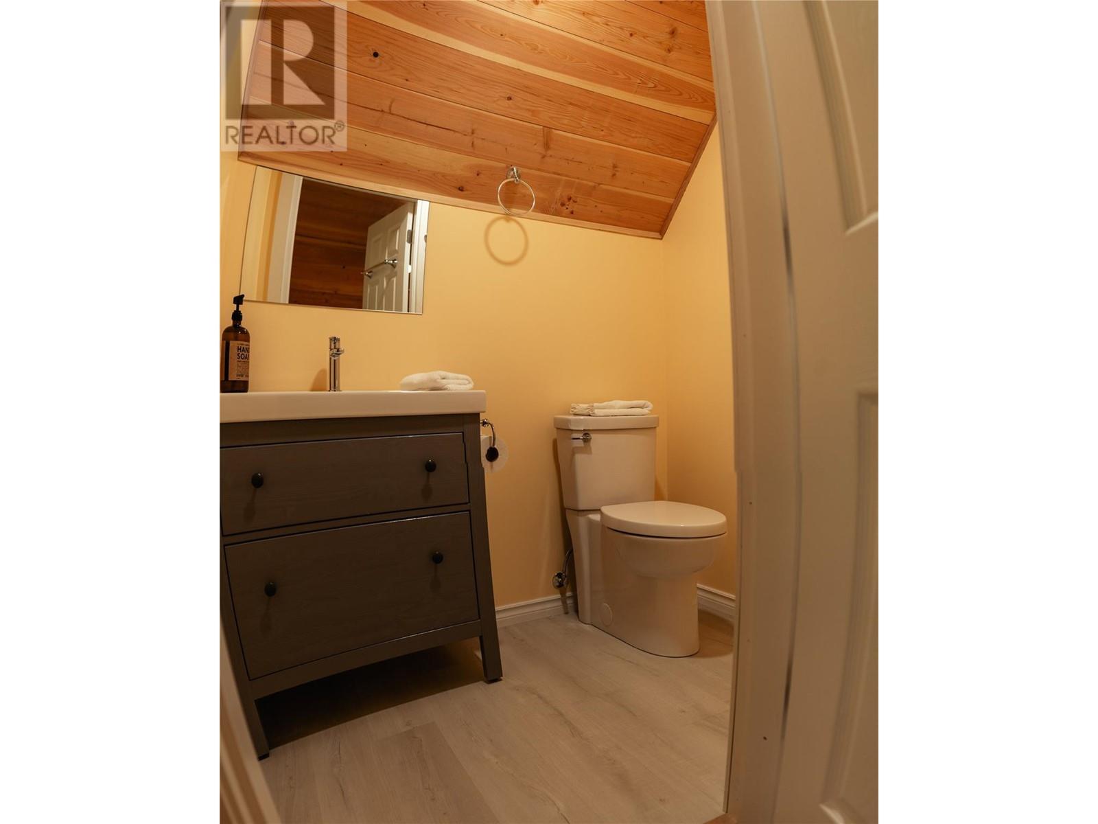 592 Bear Valley Road, Lumby, British Columbia  V0E 2G1 - Photo 80 - 10342998
