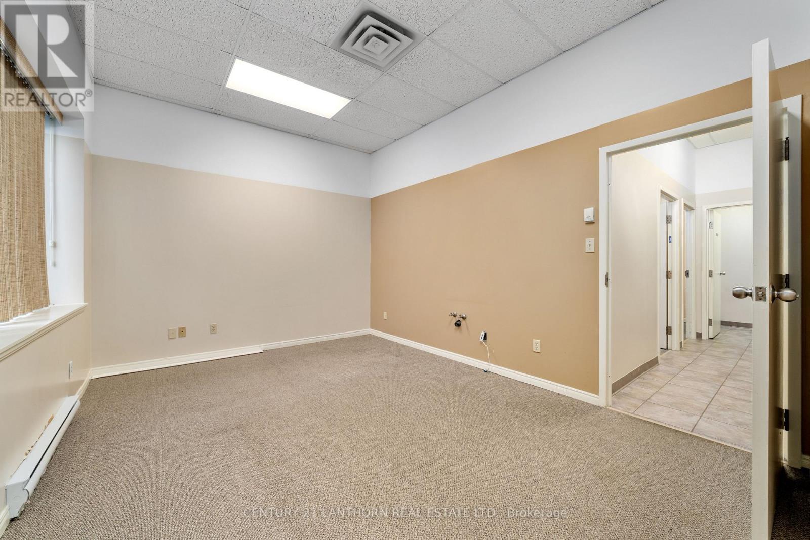 389 Unit-9  Picton Main Street, Prince Edward County, Ontario  K0K 2T0 - Photo 10 - X12089238