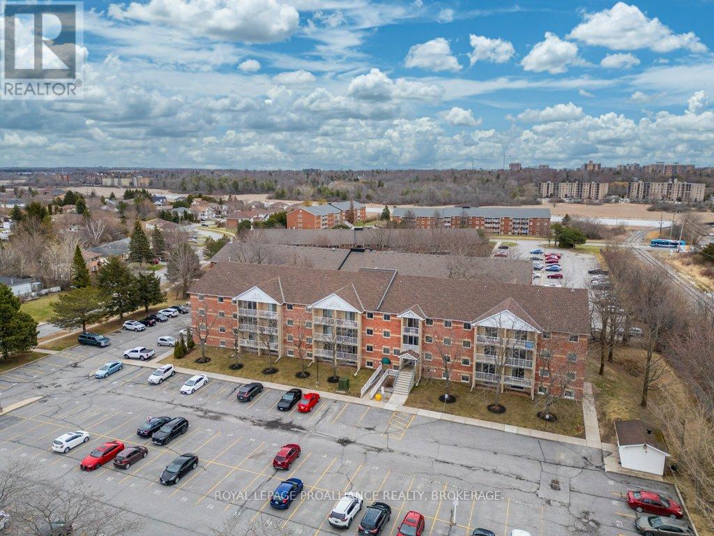 208 - 316 Kingsdale Avenue, Kingston (East Gardiners Rd), Ontario  K7M 8S2 - Photo 40 - X12089185