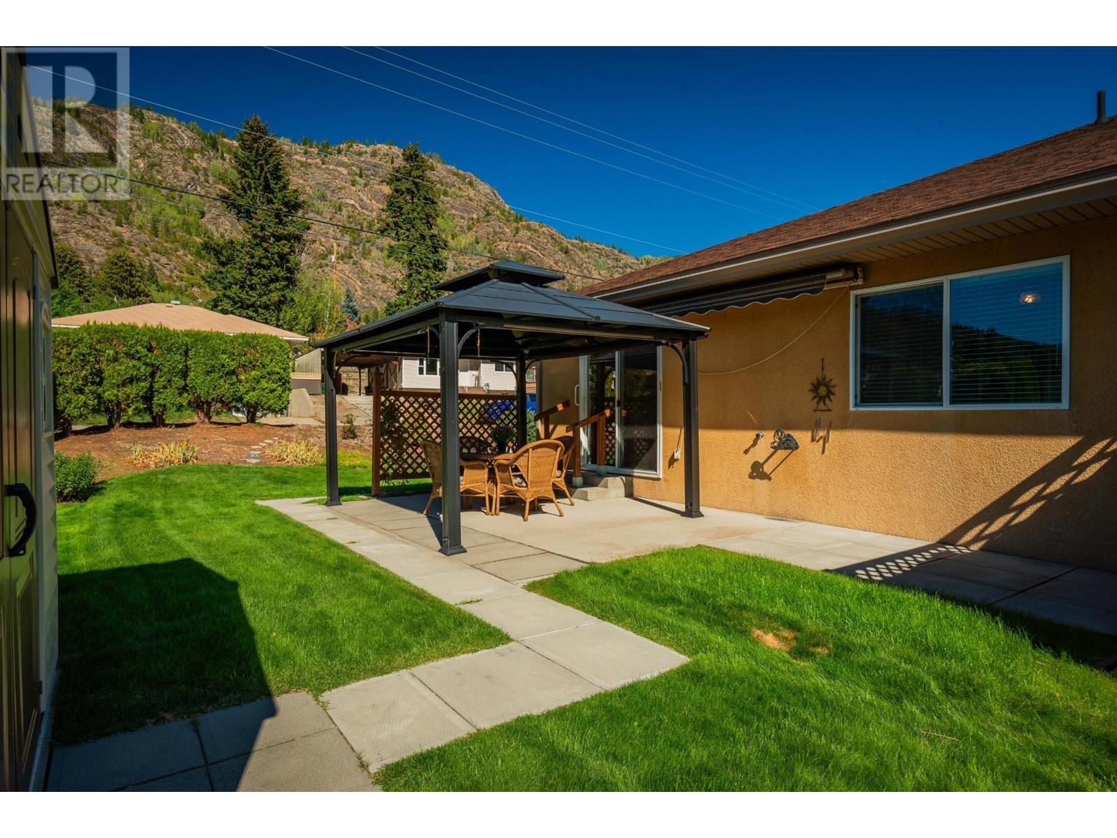 Property at 1299 HEATHER Place image 4