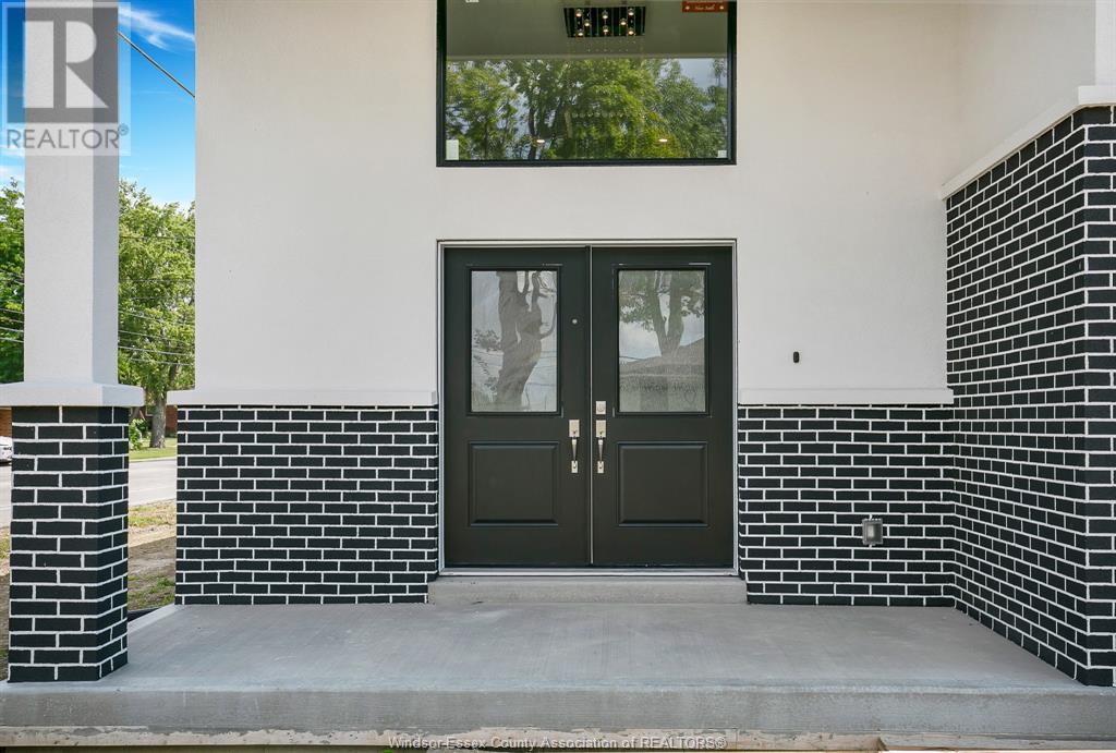 Property at 1702 MARK AVENUE image 3