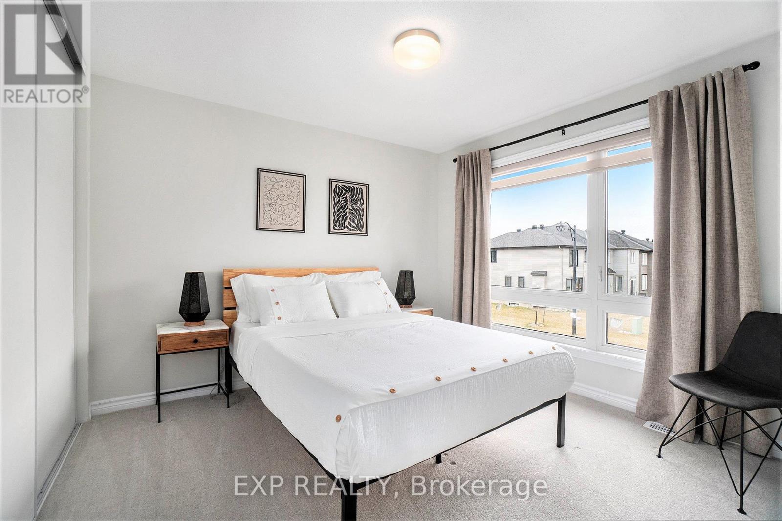 276 Turnbuckle Crescent, Ottawa, Ontario  K2J 7B6 - Photo 20 - X12089245