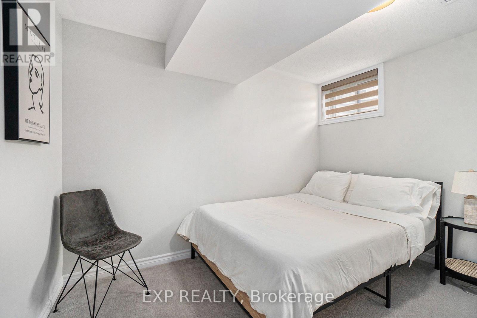 276 Turnbuckle Crescent, Ottawa, Ontario  K2J 7B6 - Photo 22 - X12089245