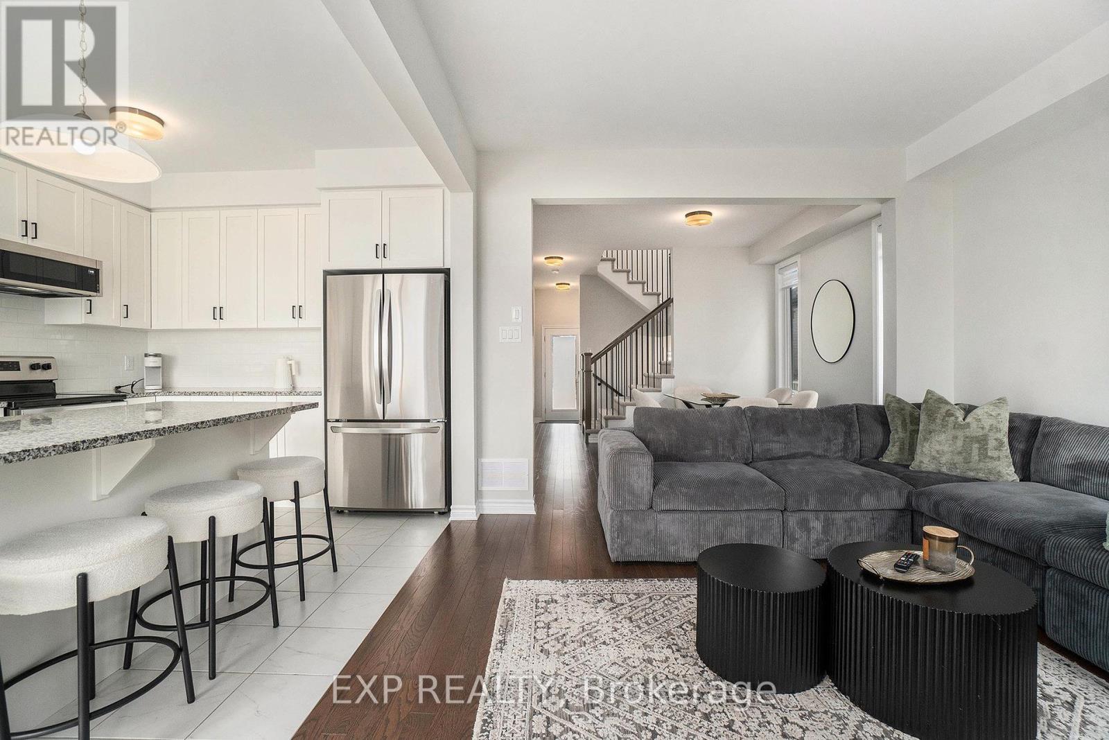 276 Turnbuckle Crescent, Ottawa, Ontario  K2J 7B6 - Photo 6 - X12089245