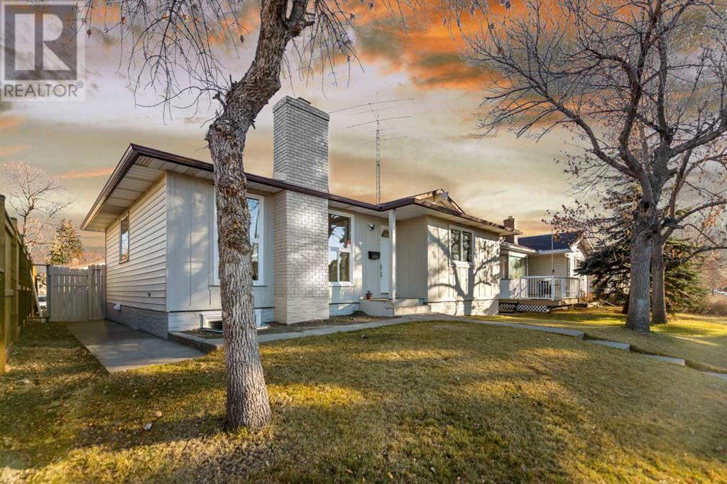Property at 208 Whitehorn Crescent NE image 3