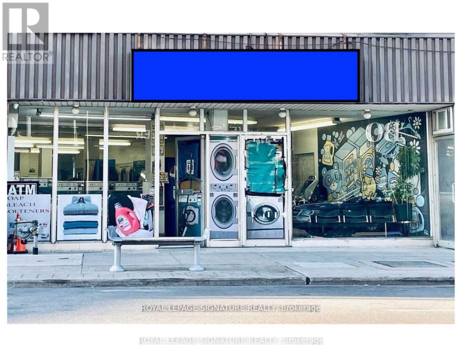 A - 2790 Dundas Street W, Toronto, Ontario  M6P 1Y5 - Photo 1 - W12026950