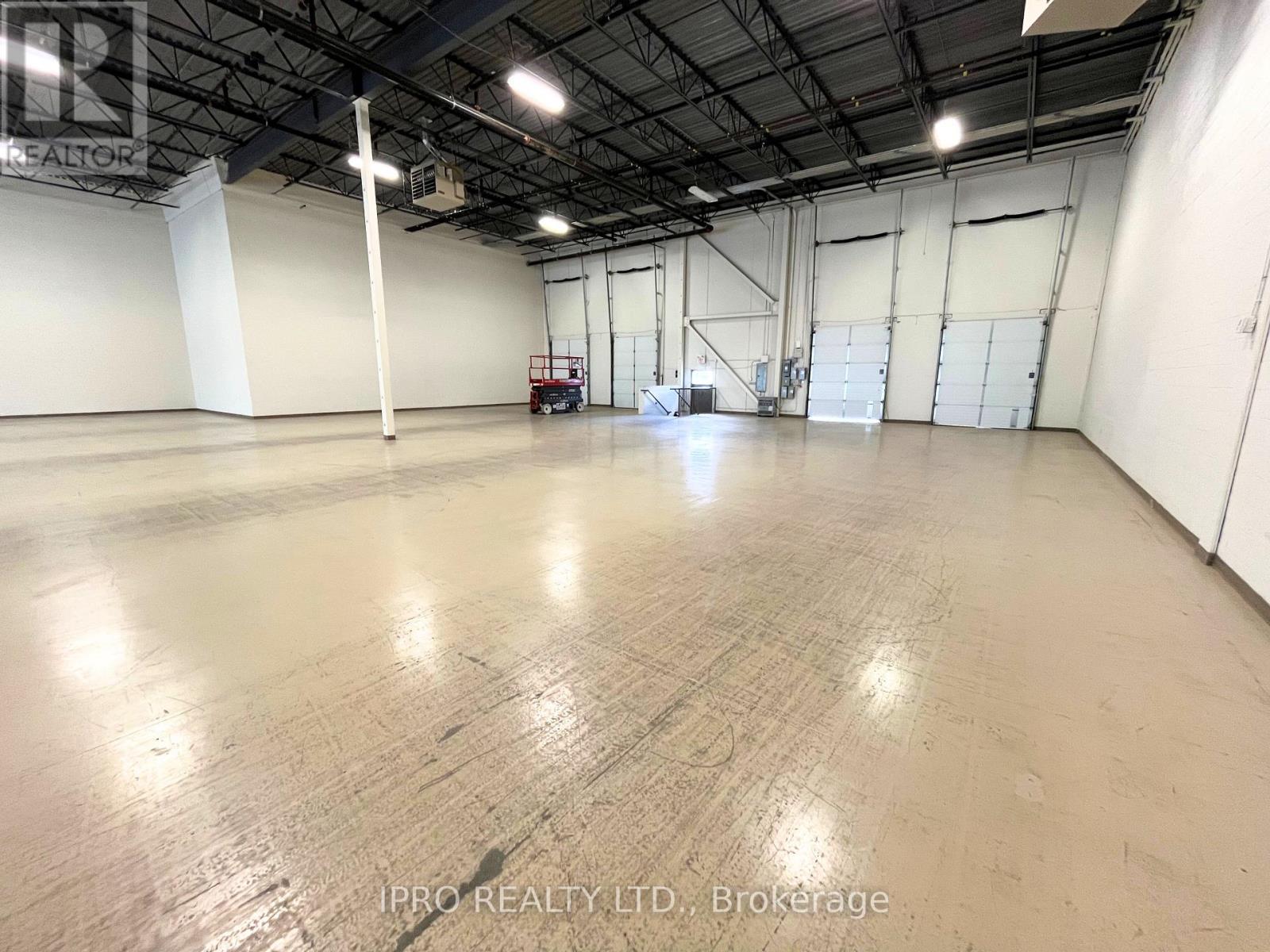 Unit 2 - 2915 Argentia Road, Mississauga, Ontario  L5N 0B2 - Photo 3 - W12082970