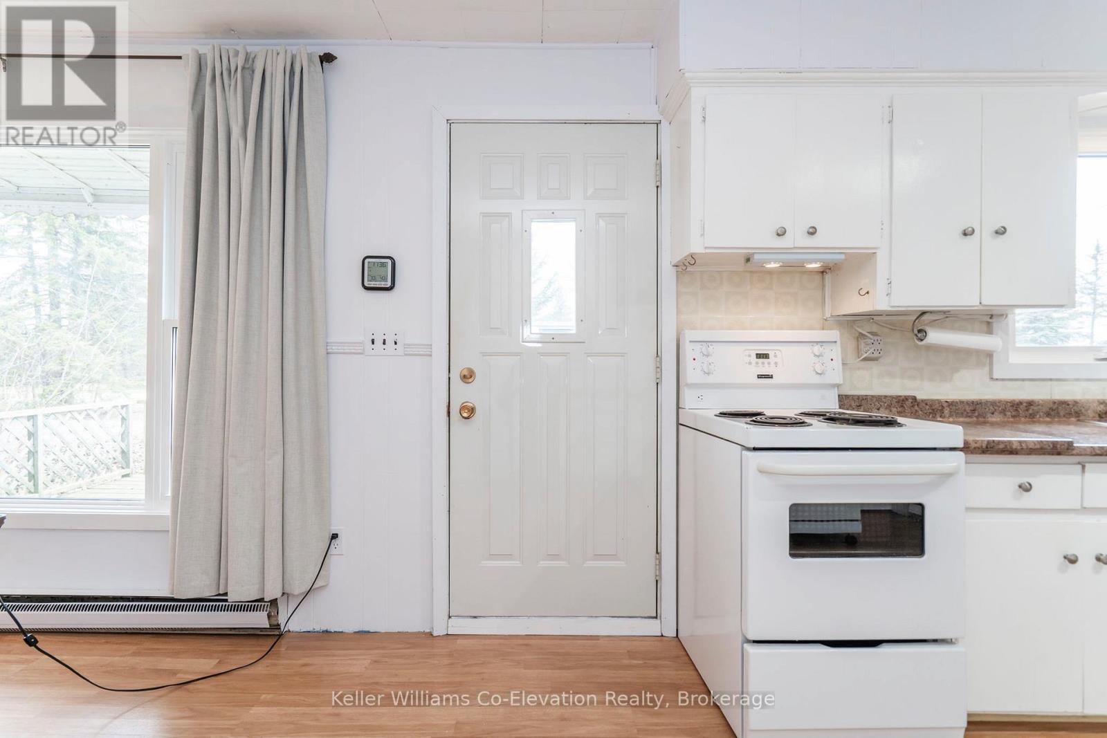 259 Patterson Boulevard, Tay, Ontario  L0K 1R0 - Photo 6 - S12089213