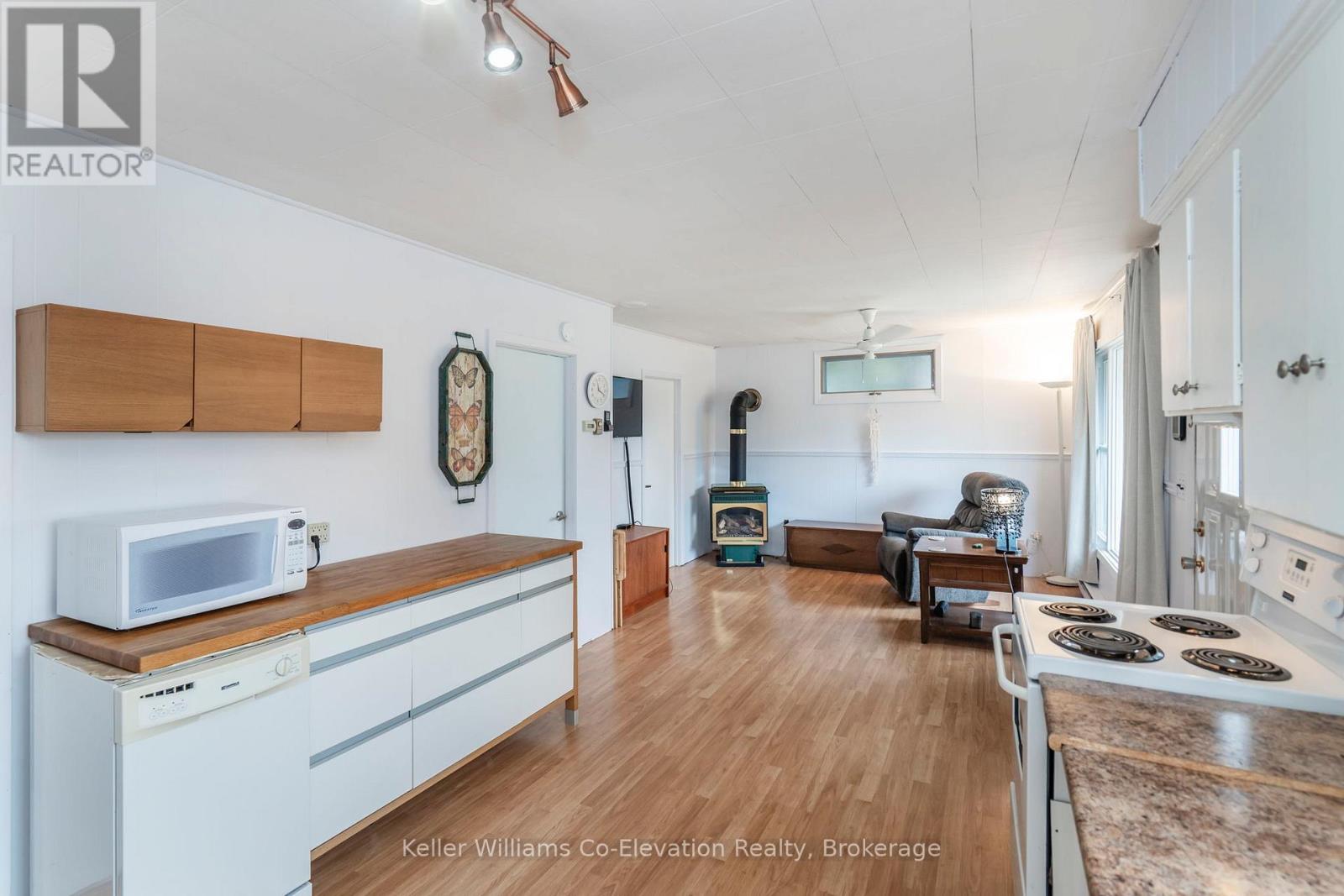 259 Patterson Boulevard, Tay, Ontario  L0K 1R0 - Photo 9 - S12089213