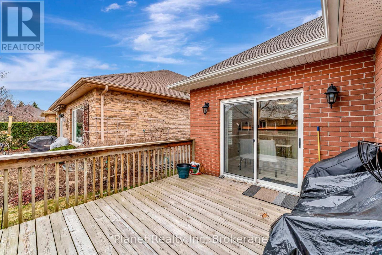 16 Winterberry Lane, Guelph, Ontario  N1G 4X7 - Photo 31 - X12089172