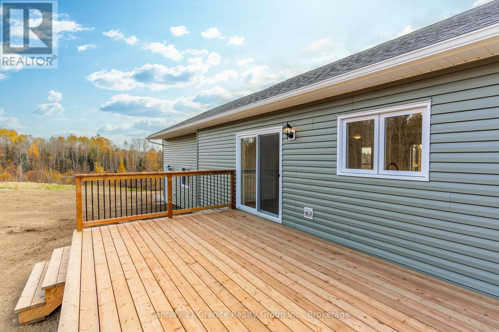 1026 Piper Glen Road, Minden Hills, Ontario  K0M 2K0 - Photo 31 - X12089206