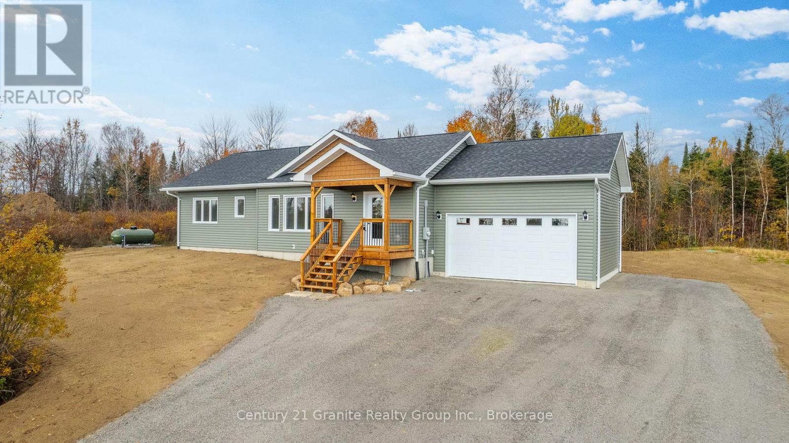1026 Piper Glen Road, Minden Hills, Ontario  K0M 2K0 - Photo 35 - X12089206