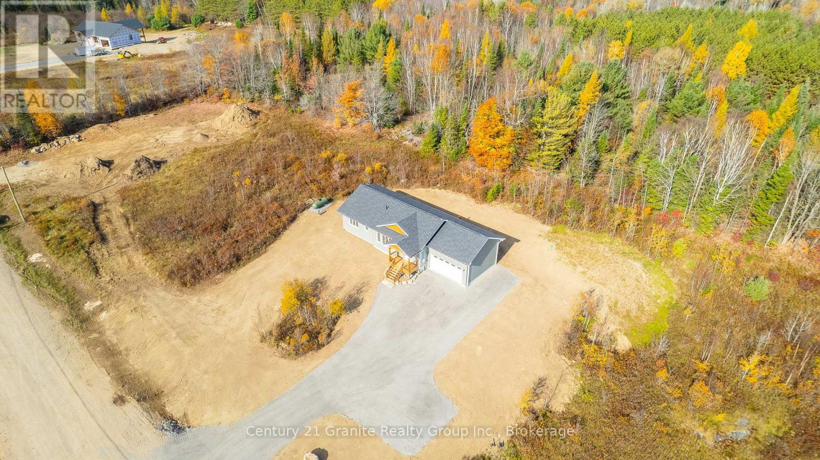 1026 Piper Glen Road, Minden Hills, Ontario  K0M 2K0 - Photo 37 - X12089206