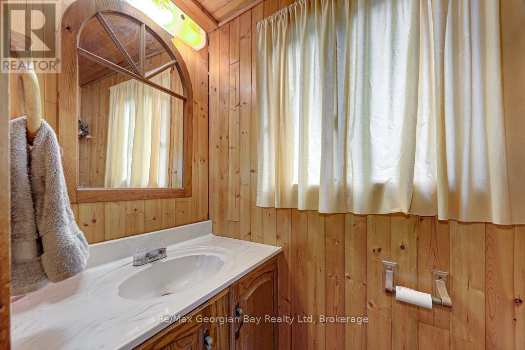 15sr405 Severn River Shore, Muskoka Lakes, Ontario  L0K 1E0 - Photo 14 - X12089219