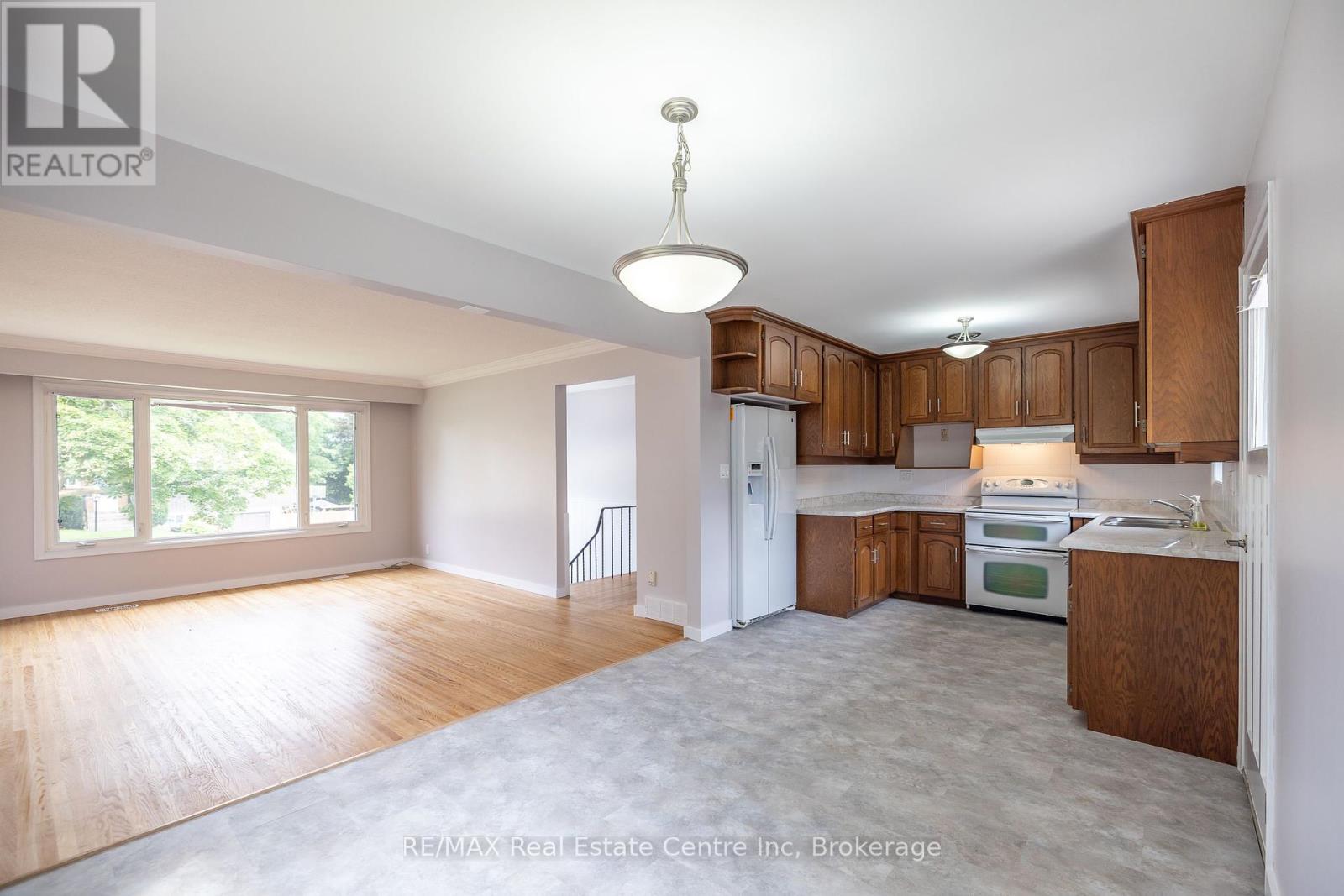 50 Drew Street, Guelph, Ontario  N1H 2A1 - Photo 17 - X12089263