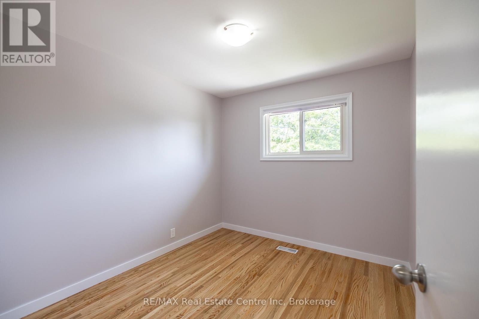 50 Drew Street, Guelph, Ontario  N1H 2A1 - Photo 23 - X12089263