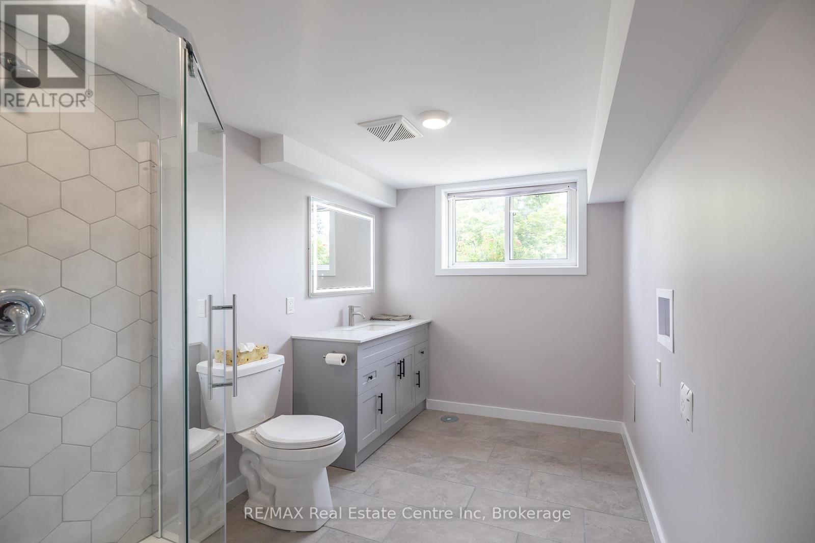 50 Drew Street, Guelph, Ontario  N1H 2A1 - Photo 26 - X12089263