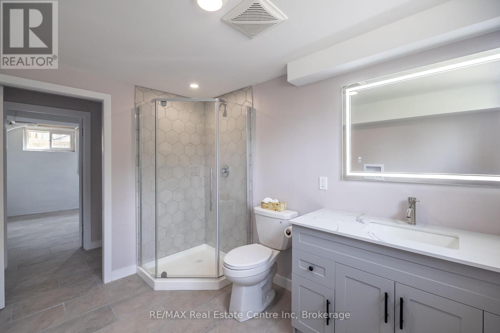 50 Drew Street, Guelph, Ontario  N1H 2A1 - Photo 28 - X12089263