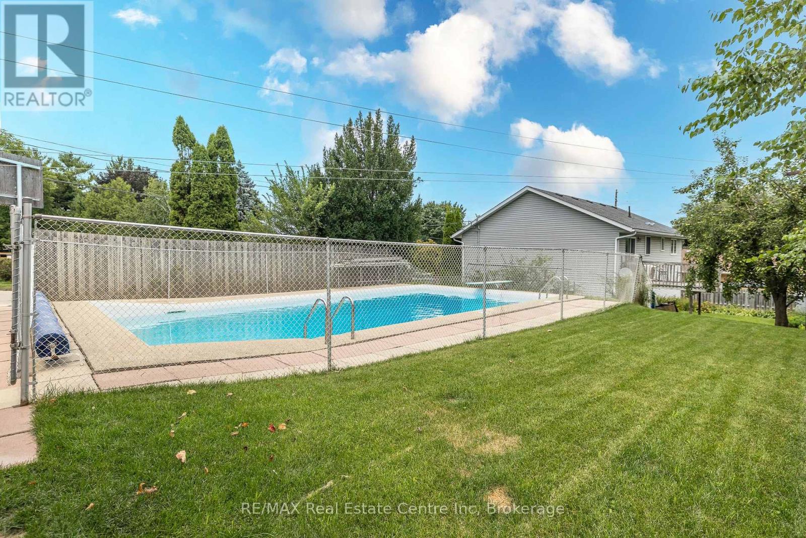 50 Drew Street, Guelph, Ontario  N1H 2A1 - Photo 30 - X12089263
