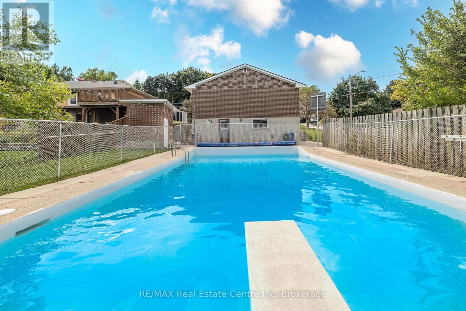 50 Drew Street, Guelph, Ontario  N1H 2A1 - Photo 34 - X12089263