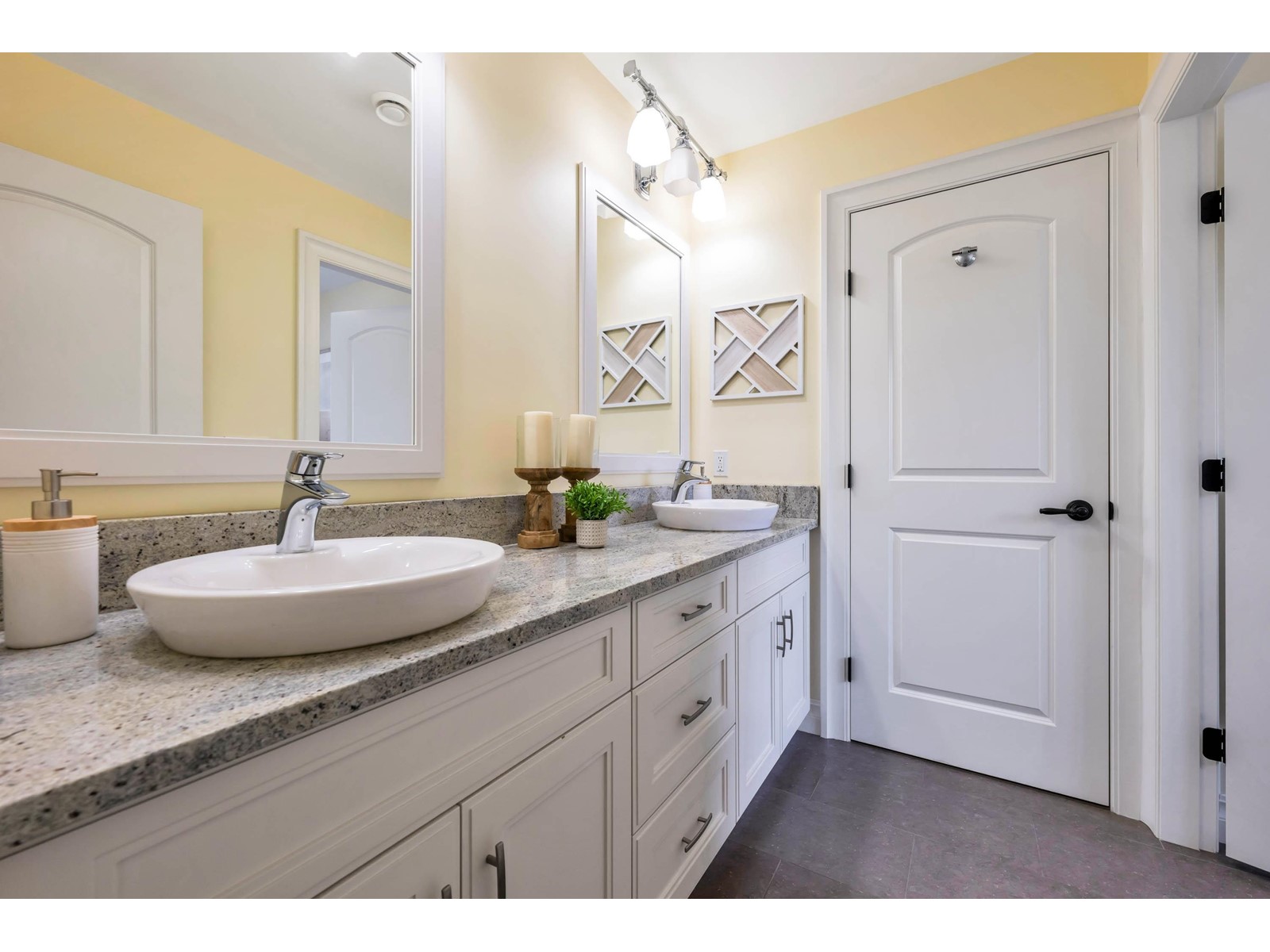 23727 36a Avenue, Langley, British Columbia  V2Z 2J6 - Photo 21 - R2990743