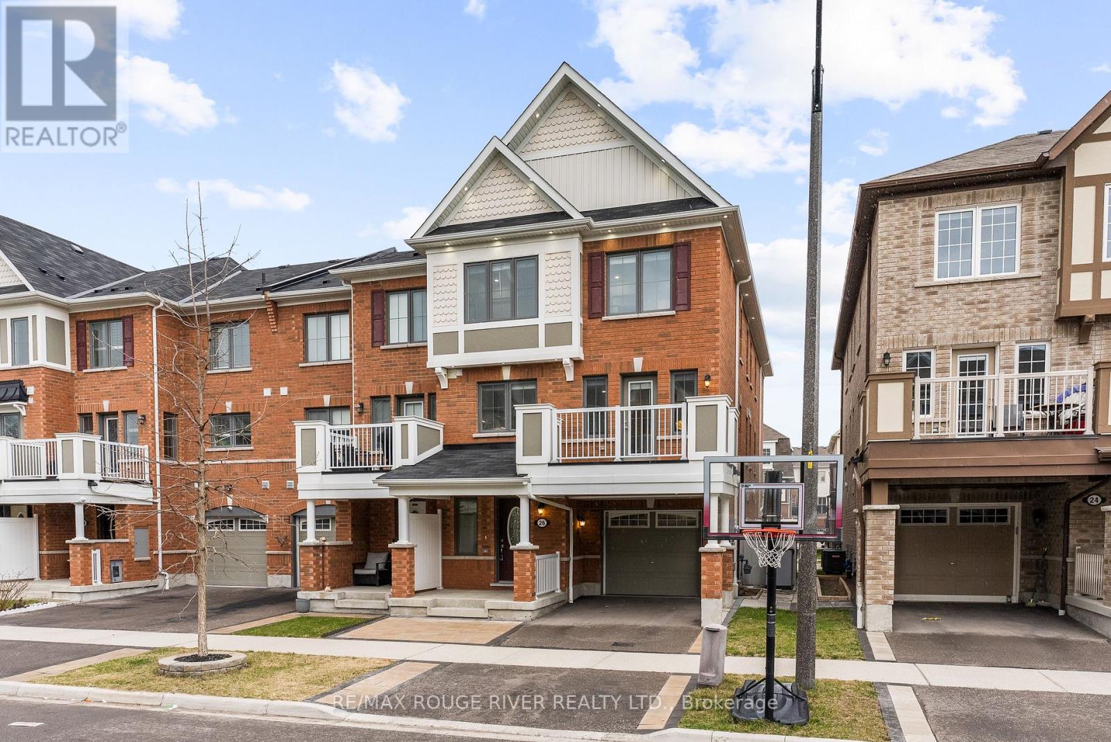 Property at 26 GOLDEYE STREET image 2