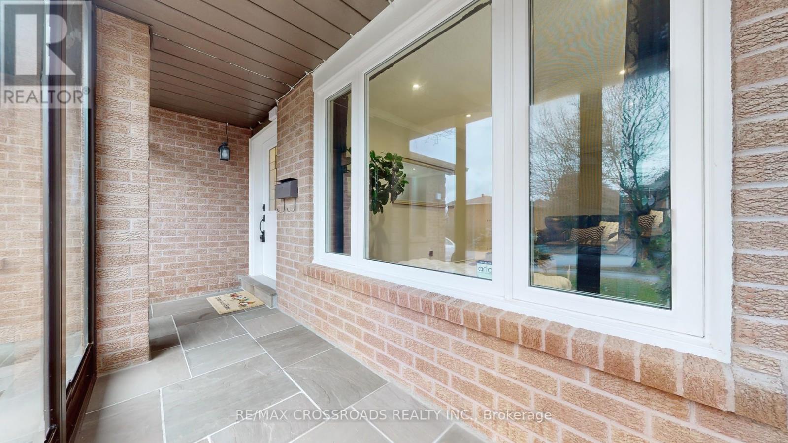 328 Atha Avenue, Richmond Hill, Ontario  L4C 2J7 - Photo 36 - N12089147