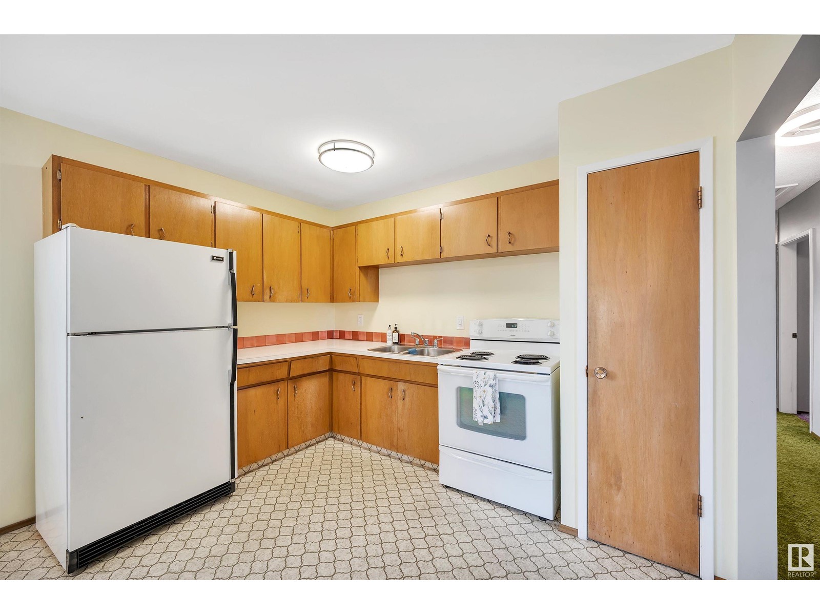 Property at 1943 Bonneville DR image 1