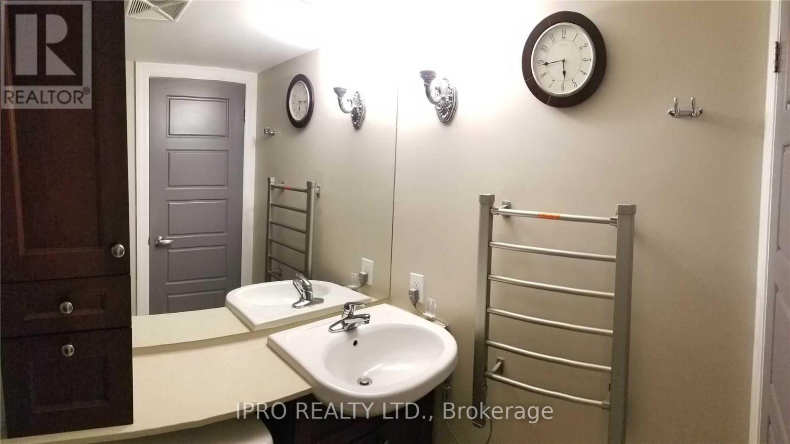 Ph919 - 1040 The Queensway Avenue, Toronto, Ontario  M8Z 0A7 - Photo 24 - W12089163