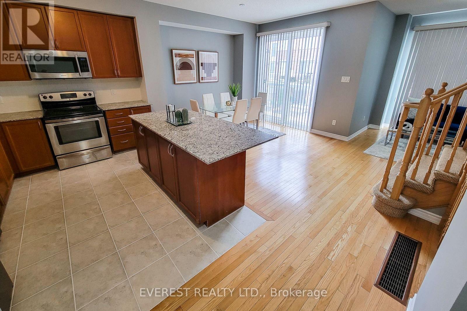 80 - 165 Hampshire Way, Milton, Ontario  L9T 8M7 - Photo 12 - W12089165