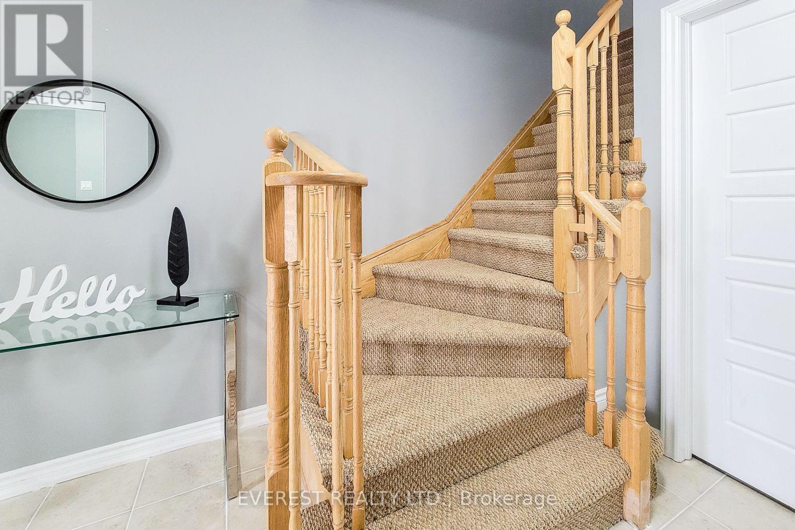 Property at 80 - 165 HAMPSHIRE WAY image 5