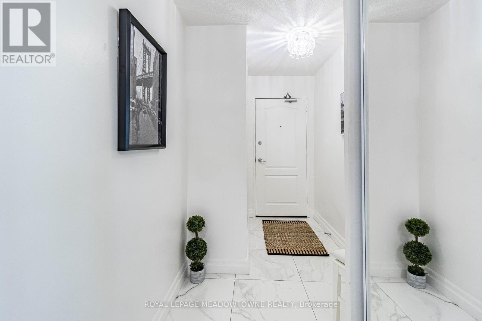 406 - 61 Richview Road, Toronto (Humber Heights), Ontario  M9A 4M8 - Photo 10 - W12089210