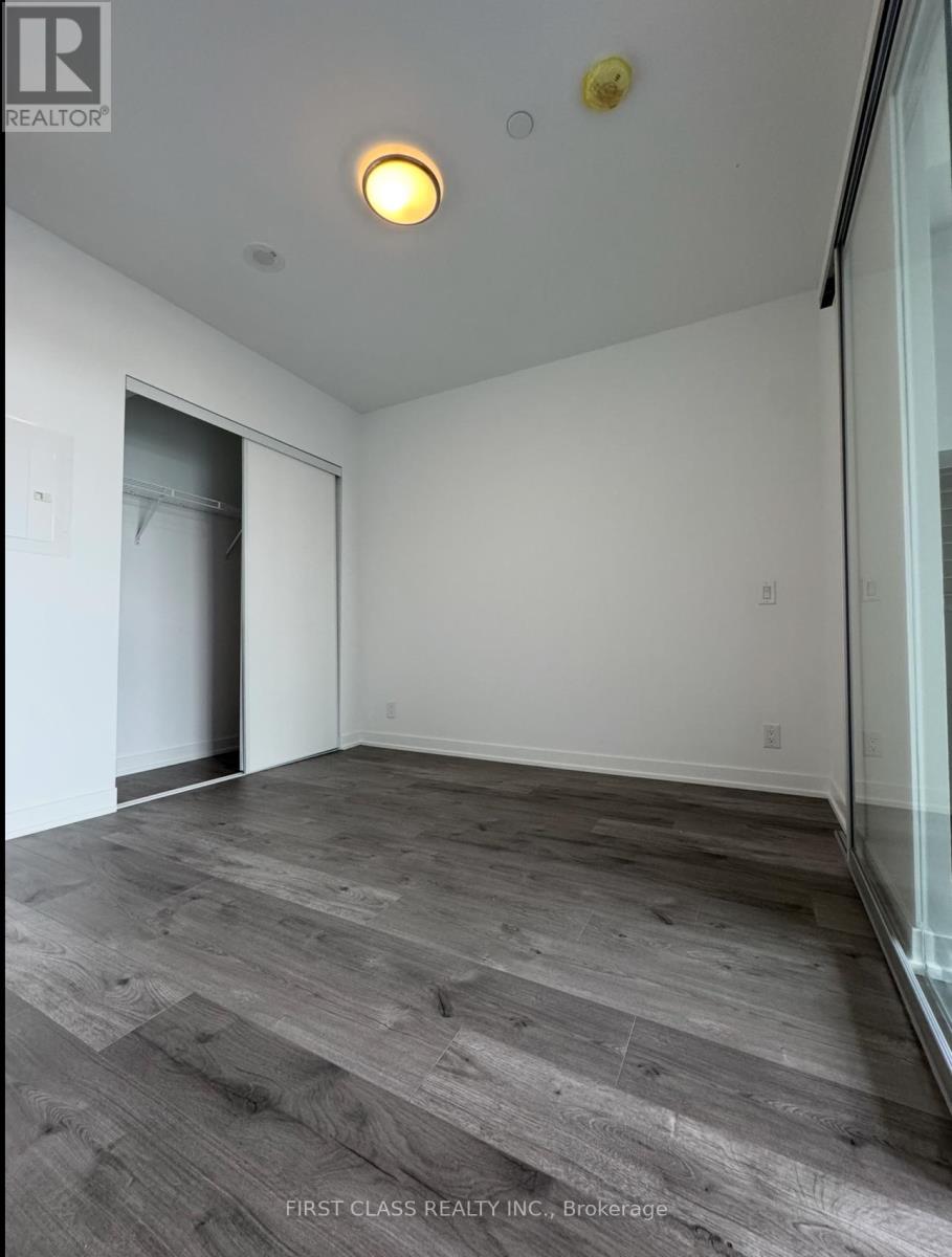 504 - 285 Dufferin Street, Toronto, Ontario  M6K 1Z7 - Photo 6 - W12089230