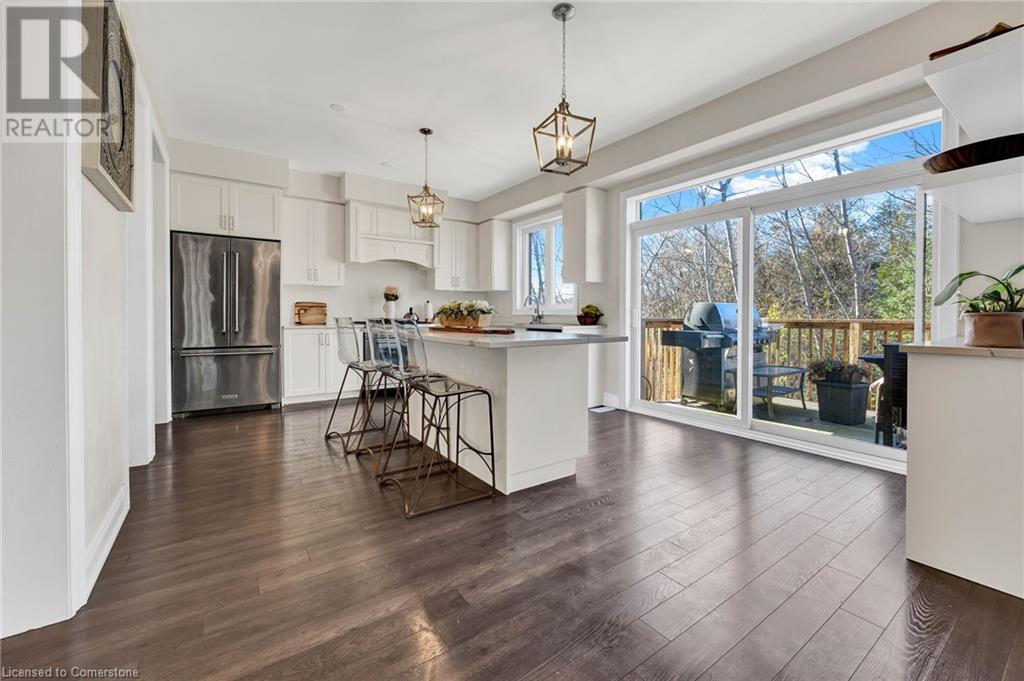 Property at 210 DOLMAN Street image 3