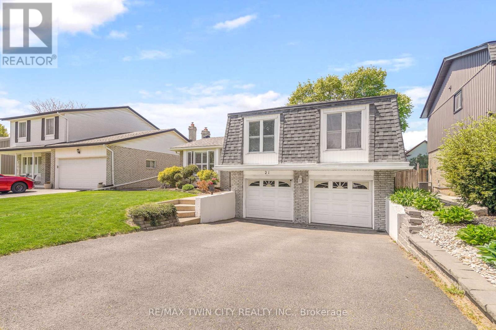 Property at 21 DORCHESTER AVENUE image 3