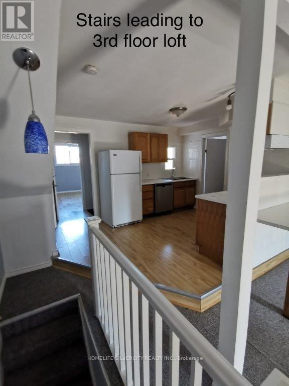 3 - 214 Mary Street, Hamilton, Ontario  L8L 4W1 - Photo 13 - X12089200