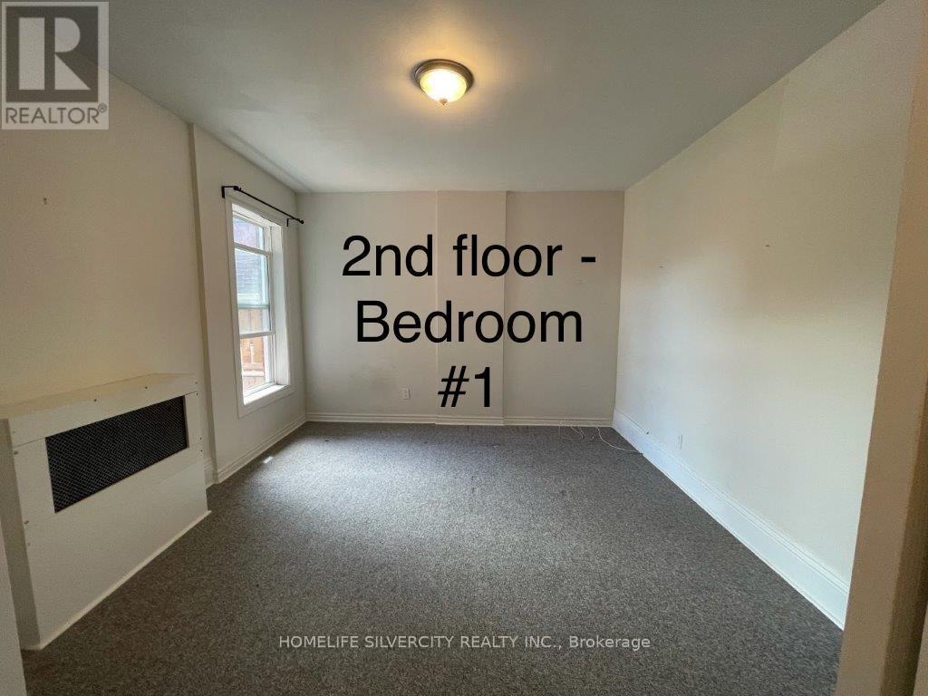 3 - 214 Mary Street, Hamilton, Ontario  L8L 4W1 - Photo 4 - X12089200