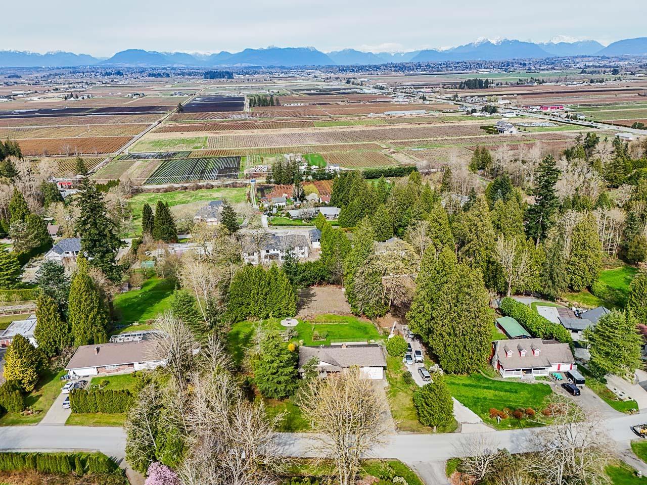 Property at 17289 HILLVIEW PLACE image 1