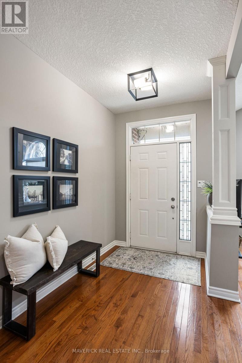 1787 Ironwood Road, London, Ontario  N6K 5C7 - Photo 2 - X12077632