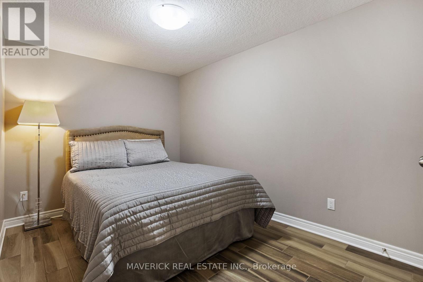 1787 Ironwood Road, London, Ontario  N6K 5C7 - Photo 32 - X12077632