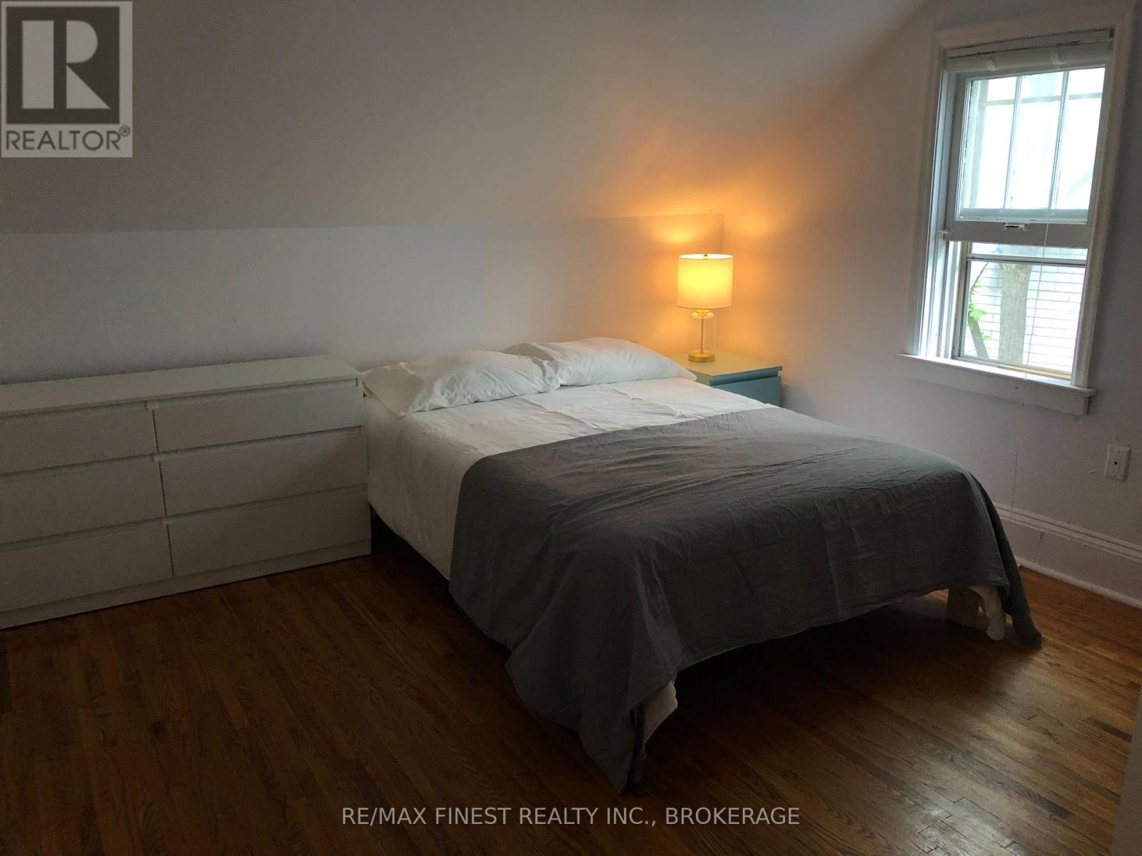321 Regent Street, Kingston (Central City East), Ontario  K7L 4K7 - Photo 9 - X12089305