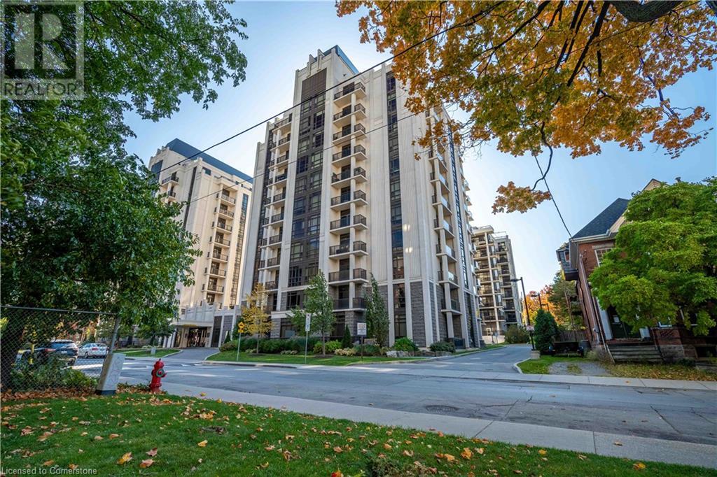 Property at 85 ROBINSON Street Unit# 509 image 3