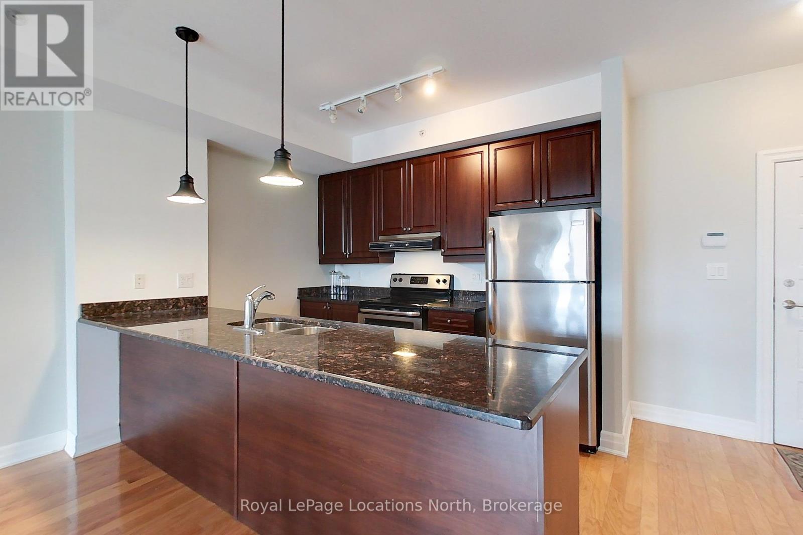 111 - 1 Shipyard Lane, Collingwood, Ontario  L9Y 0W2 - Photo 12 - S12089313