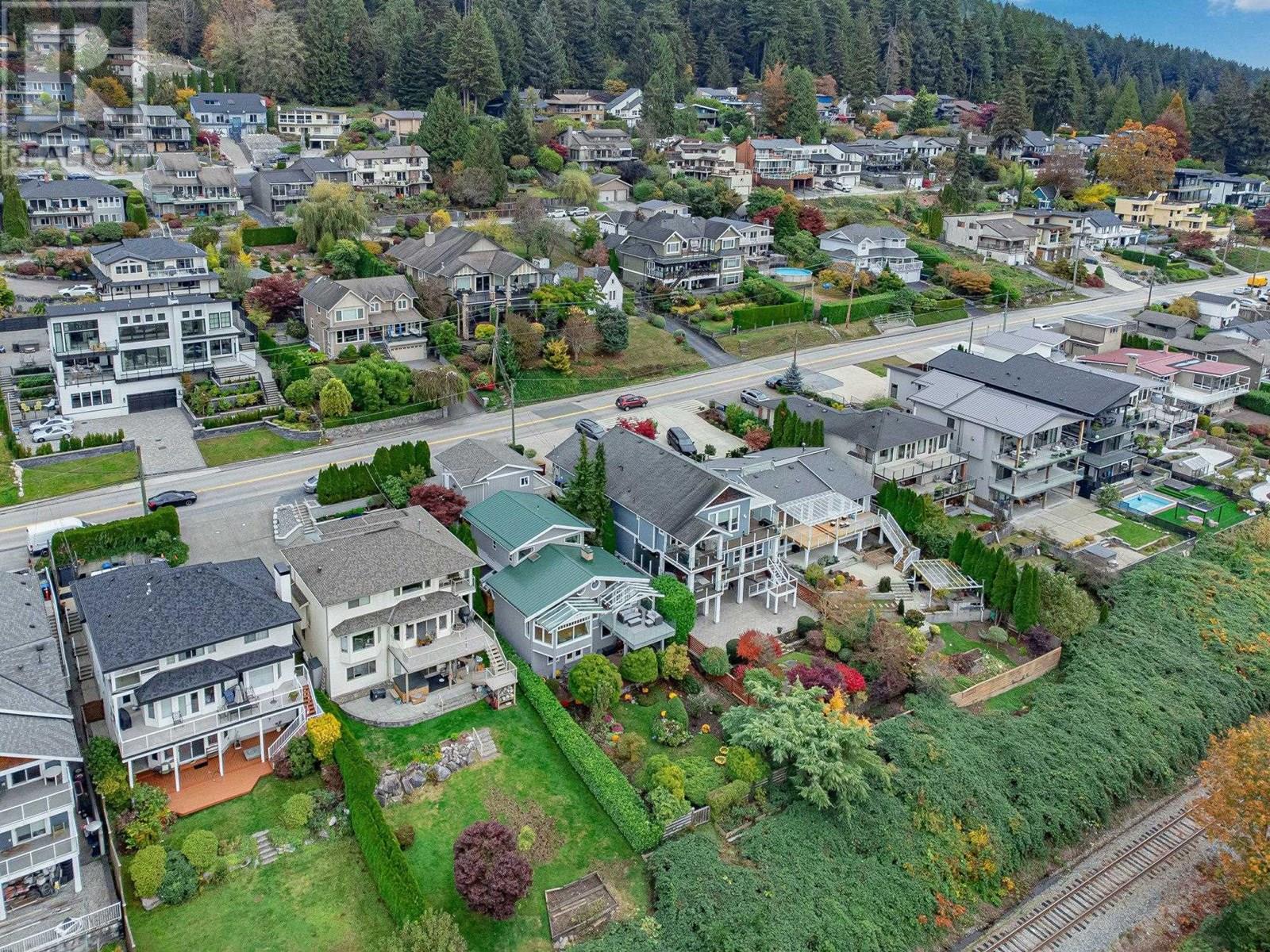 1128 Ioco Road, Port Moody, British Columbia  V3H 2X1 - Photo 38 - R2991555
