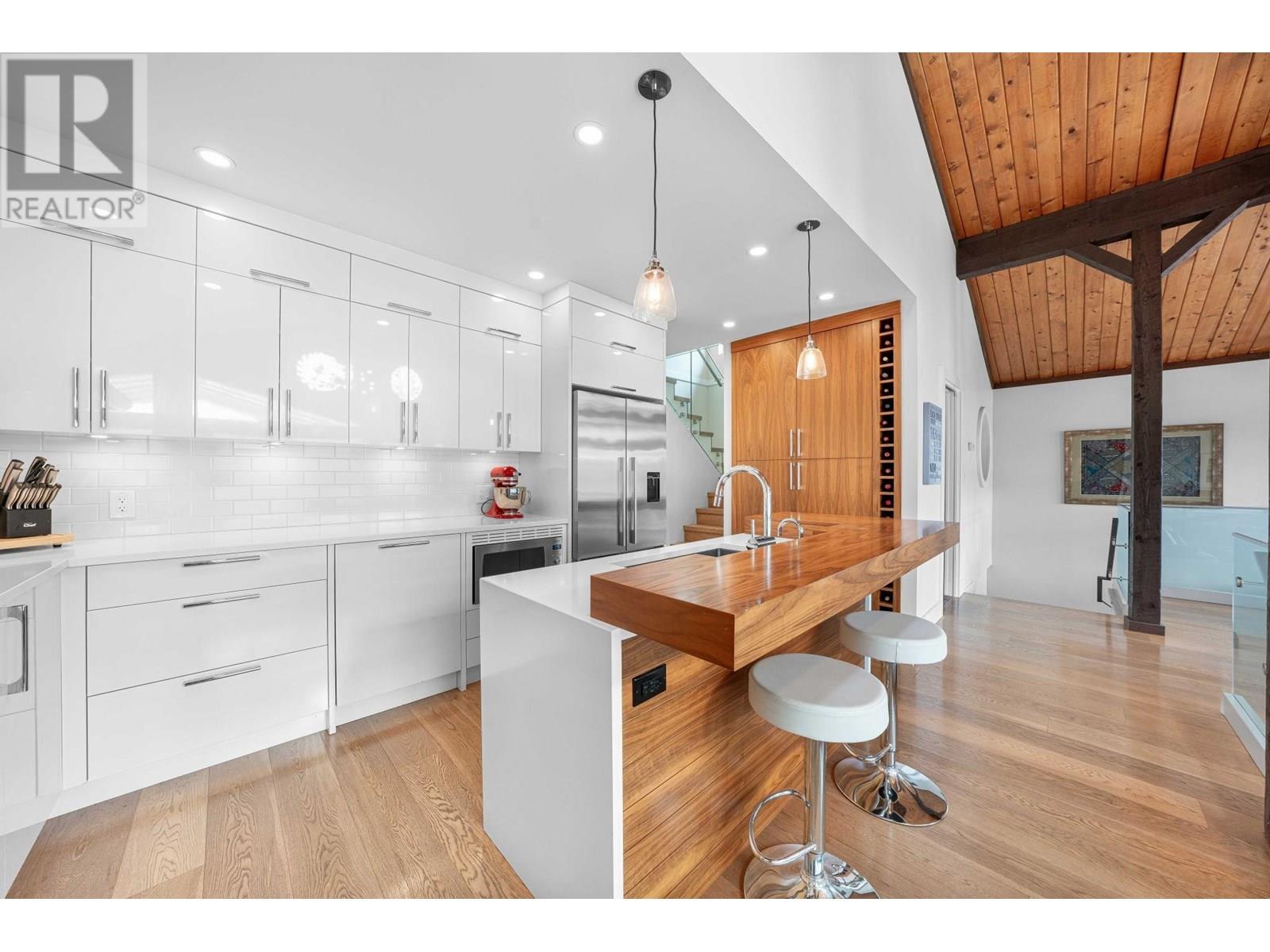 1128 Ioco Road, Port Moody, British Columbia  V3H 2X1 - Photo 8 - R2991555