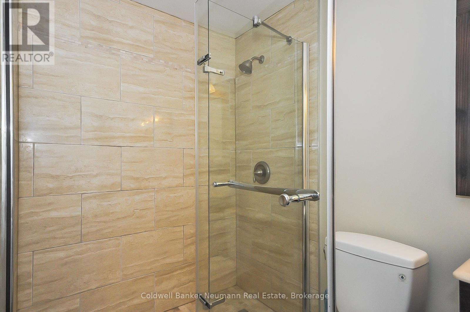 723 Scottsdale Drive, Guelph, Ontario  N1G 3P3 - Photo 6 - X12075558