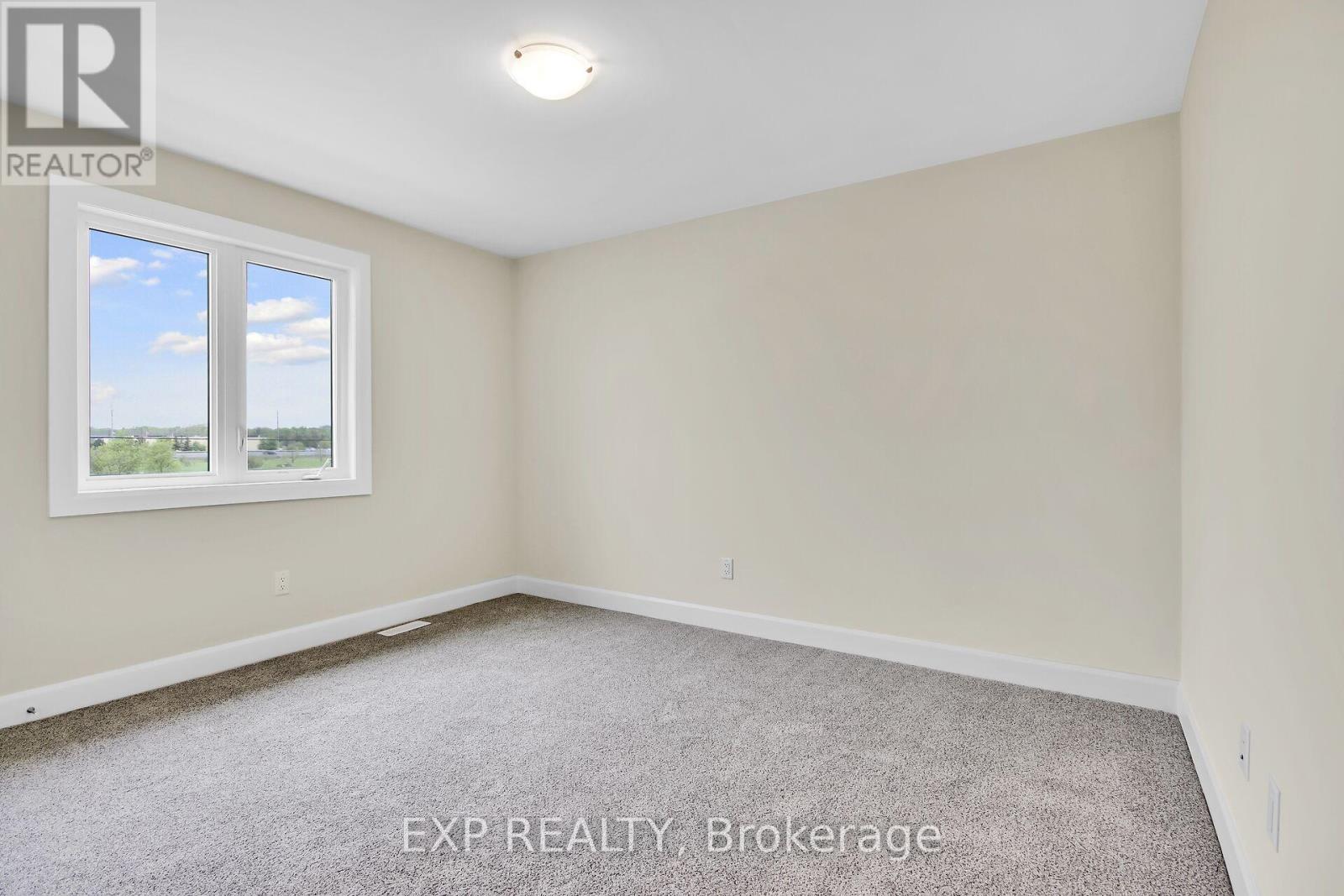 15 Reynolds Avenue, Carleton Place, Ontario  K7C 0W4 - Photo 20 - X12089376