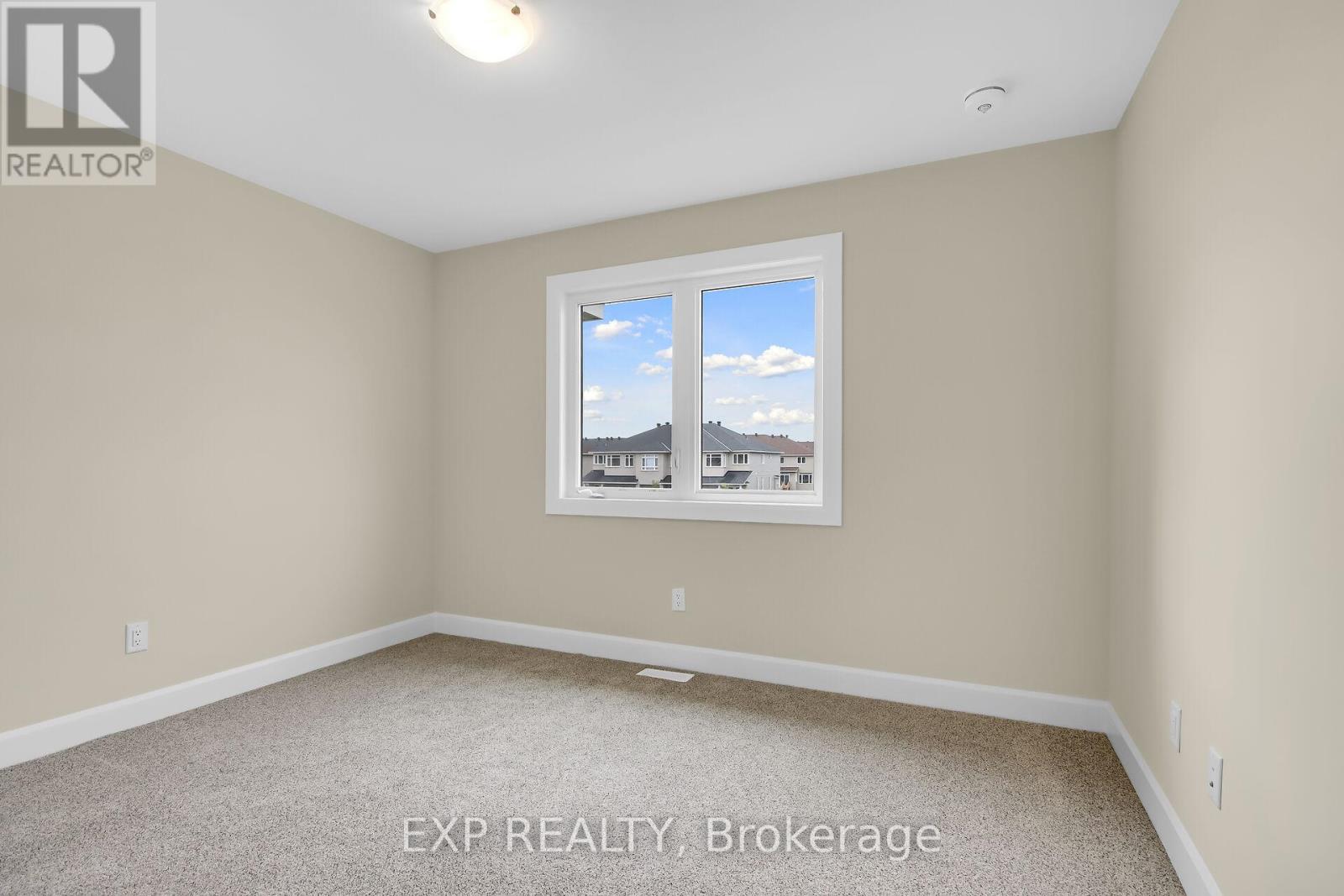 15 Reynolds Avenue, Carleton Place, Ontario  K7C 0W4 - Photo 22 - X12089376