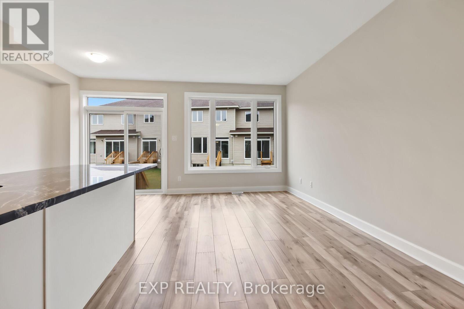 213 Hooper Street, Carleton Place, Ontario  K7C 0C4 - Photo 7 - X12089380
