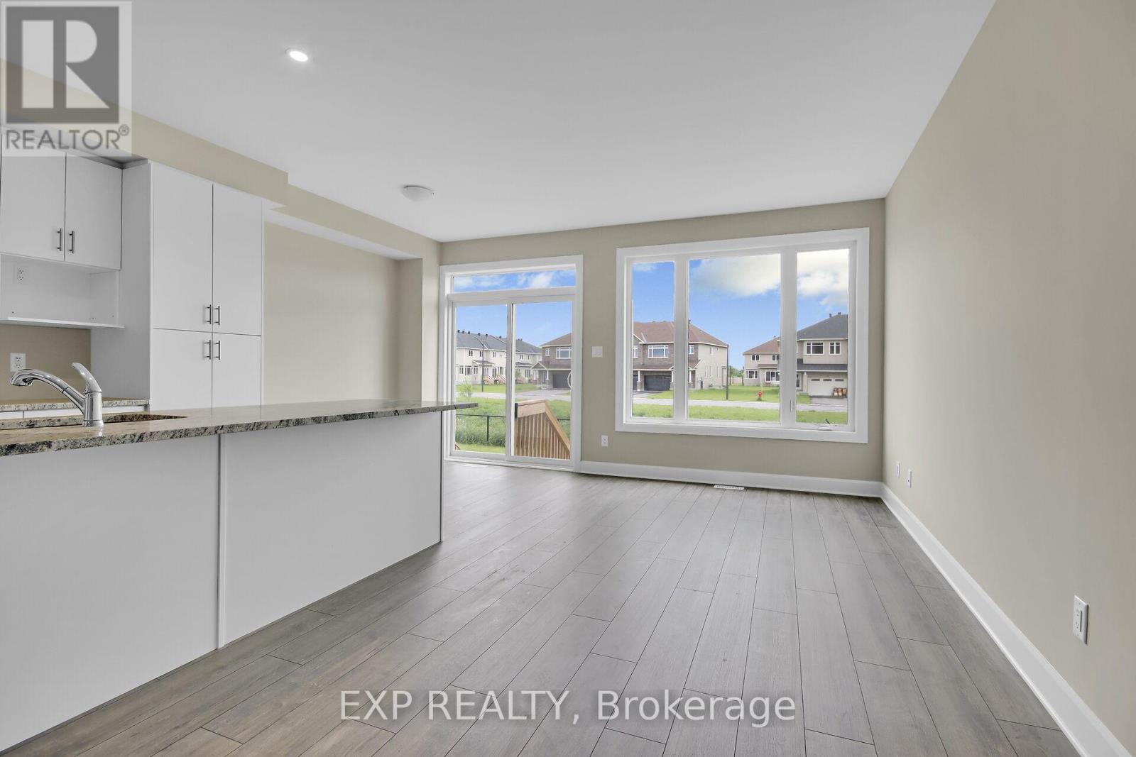 23 Reynolds Avenue, Carleton Place, Ontario  K7C 0W4 - Photo 8 - X12089388